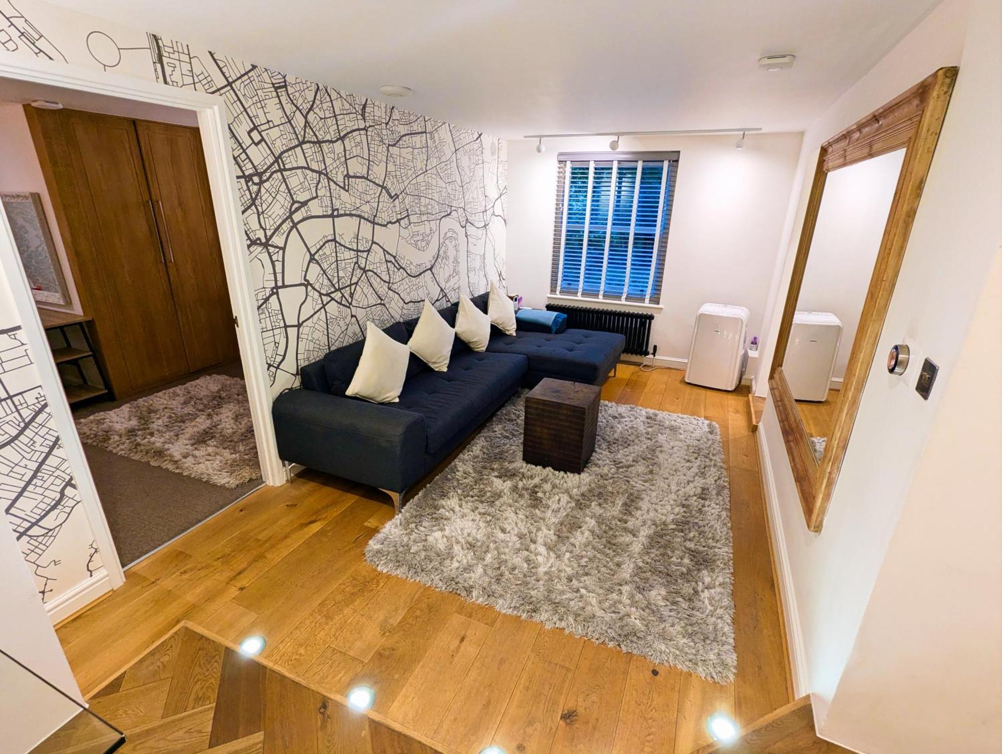 Modern 1 Bedroom Apartment In Kensington Londra Dış mekan fotoğraf