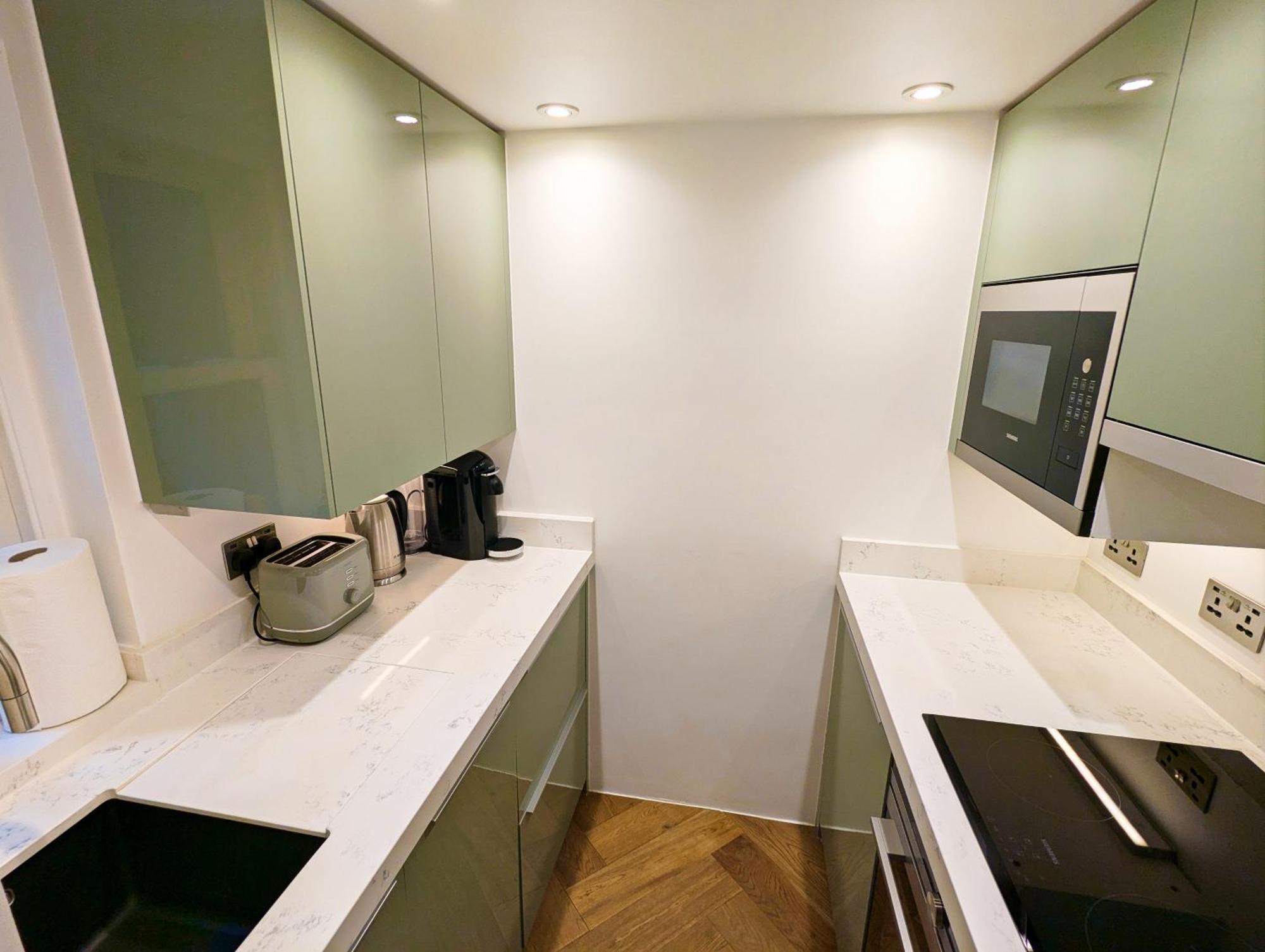 Modern 1 Bedroom Apartment In Kensington Londra Dış mekan fotoğraf