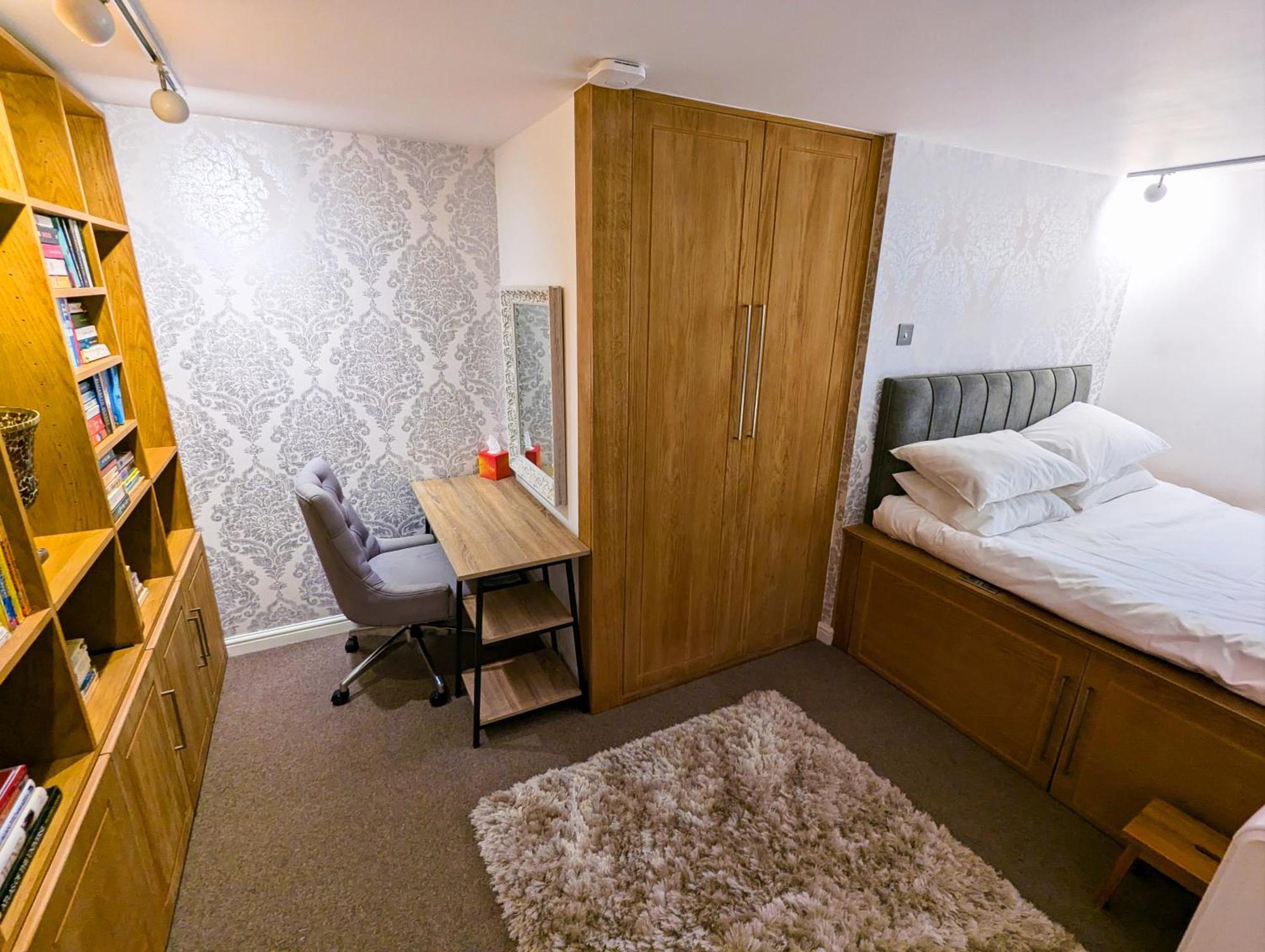 Modern 1 Bedroom Apartment In Kensington Londra Dış mekan fotoğraf